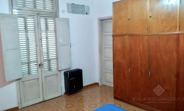 Casa de Corte Antiguo refaccionada - Venta Directa - Oportunidad!!
