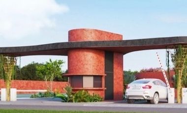 CASA EN VENTA DE UNA PLANTA EN PRIVADA CON AMENIDADES MERIDA CHOLUL