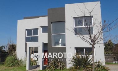 CASA EN VENTA EN BARRIO SAN MARCO - MAROTO PROPIEDADES