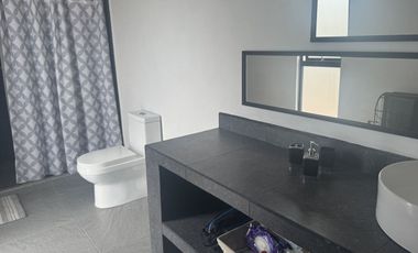 Casa en exclusiva privada