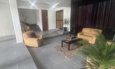 Casa en exclusiva privada
