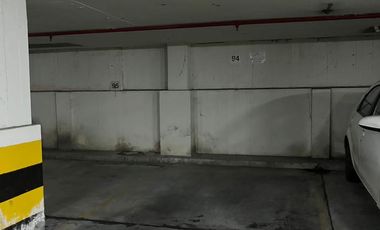 Amplia cochera apta camioneta en Zona Tribunales, General Paz al 500, Barrio Sur