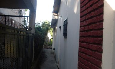 chalet 3 ambientes sobre la calle king al 400
