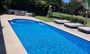 Casa de categoria en  Saint Thomas Sur