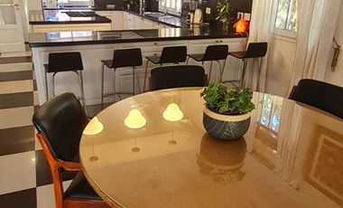 Casa de categoria en  Saint Thomas Sur