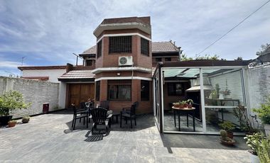 Chalet en Venta en Quilmes Oeste