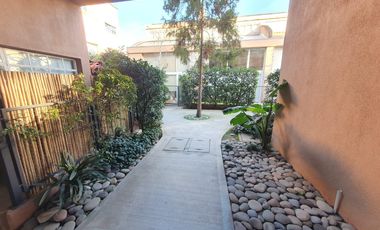 oficina con gran terraza propia en complejo con pileta Vicente Lopez calle Cortada, vias a Maipu