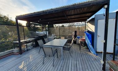 oficina con gran terraza propia en complejo con pileta Vicente Lopez calle Cortada, vias a Maipu