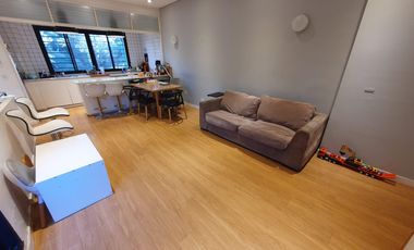 oficina con gran terraza propia en complejo con pileta Vicente Lopez calle Cortada, vias a Maipu
