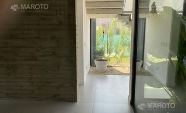 Casa en  venta en EL CANTON ISLAS - MAROTO PROPIEDADES
