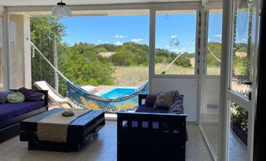 Casa en venta - 3 Dormitorios 2 Baños - 1.422Mts2 - Pinamar