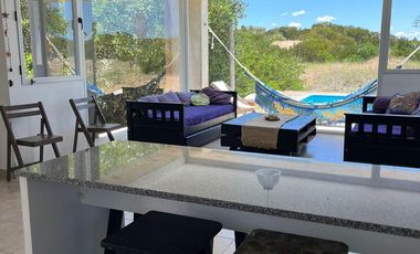 Casa en venta - 3 Dormitorios 2 Baños - 1.422Mts2 - Pinamar