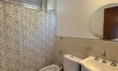Casa en venta - 3 Dormitorios 2 Baños - 1.422Mts2 - Pinamar
