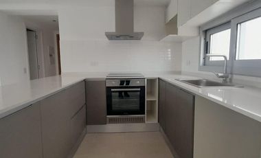 DEPARTAMENTO 3 DORMITORIO CON BALCON PLENO CENTRO