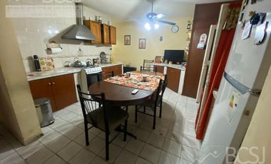 Casa - Rivadavia