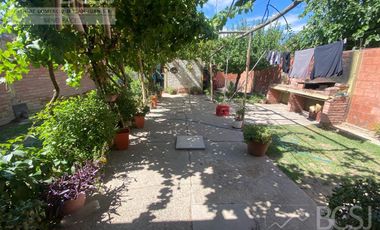 Casa - Rivadavia