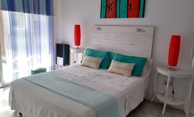 Casa en venta - 3 Dormitorios 3 Baños - Cocheras - 2.100Mts2 - Pinamar