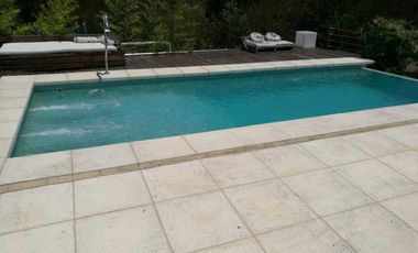 Casa en venta - 3 Dormitorios 3 Baños - Cocheras - 2.100Mts2 - Pinamar