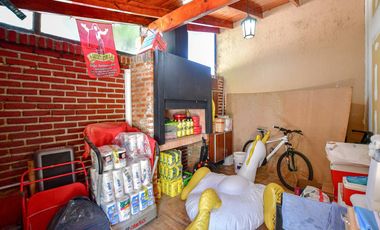 Casa en Ensenada - 4 dormitorios, jardín y pileta - Moreno esq. Don Bosco