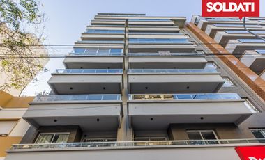 Venta Depto 4 ambientes - Retasado! - Villa Devoto - Balcón amplio, cochera fija - Piso Alto