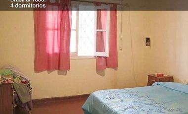 Casa 4 Dormitorio con amplio patio