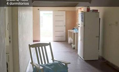 Casa 4 Dormitorio con amplio patio