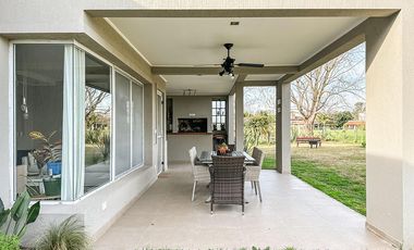 Casa en Venta en Estancias del Pilar, Pilar, GBA Norte -  4 dormitorios