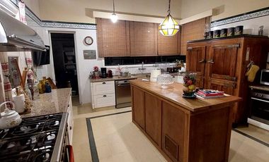 IMPORTANTE CASONA EN VENTA CLUB DE CAMPO EL MORO