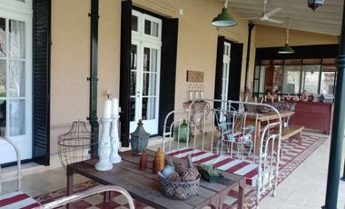 IMPORTANTE CASONA EN VENTA CLUB DE CAMPO EL MORO