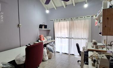 Casa en venta - Ingeniero Maschwitz.