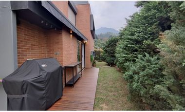8489597 Venta Casa en el Poblado sector el Tesoro