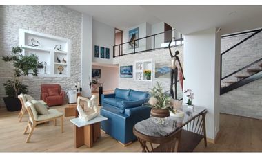 8489597 Venta Casa en el Poblado sector el Tesoro