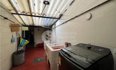 Casa en arriendo, barrio Palermo, Manizales
