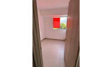 APARTAMENTO PARA ESTRENAR EN COLINA DE ALCARAVANES MARINILLA