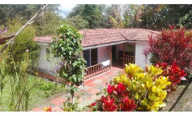 VENTA FINCA ANOLAIMA AMOBLADA