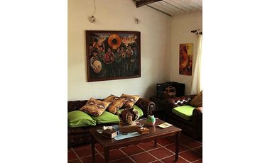 VENTA FINCA ANOLAIMA AMOBLADA