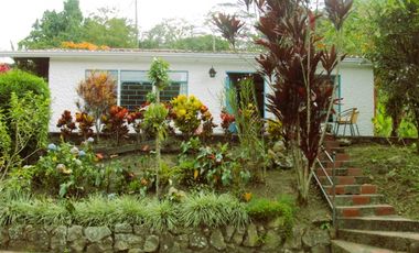 VENTA FINCA ANOLAIMA AMOBLADA