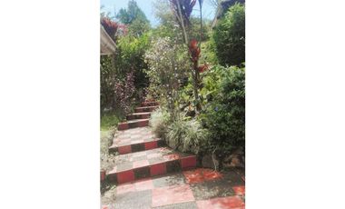 VENTA FINCA ANOLAIMA AMOBLADA