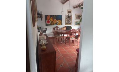 VENTA FINCA ANOLAIMA AMOBLADA