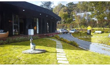 Casa en Arriendo Amoblada en Medellín Alto de Palmas