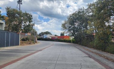 Terreno en Venta Bosque Monarca Avenida principal