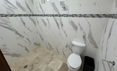 CASA EN VENTA DE 5 RECÁMARAS RESIDENCIAL EL MOLINO LEÓN GTO