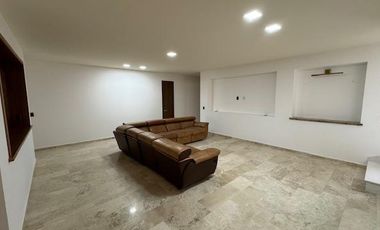 CASA EN VENTA DE 5 RECÁMARAS RESIDENCIAL EL MOLINO LEÓN GTO
