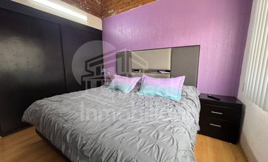 Casa de 3 niveles en Lomas de Guadalupe