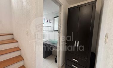 Casa de 3 niveles en Lomas de Guadalupe