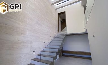CASA EN VENTA RESIDENCIAL MOLINO & GOLF LEÓN GTO