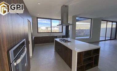 CASA EN VENTA RESIDENCIAL MOLINO & GOLF LEÓN GTO