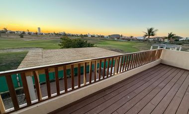 Villa en  Campo de Golf