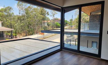 Casa en  Venta en Club de Golf Altozano con Casa Club