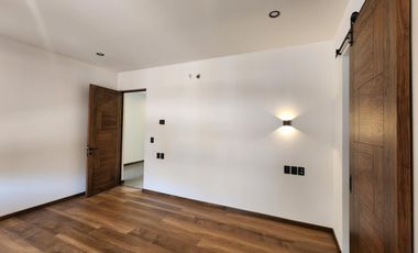 Casa en  Venta en Club de Golf Altozano con Casa Club